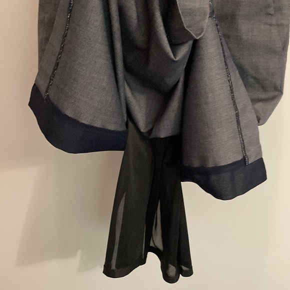 TAVAN & Mitto Grey and Black Pencil Sleeveless Couture Dress​​​​​ - Picture 15 of 16